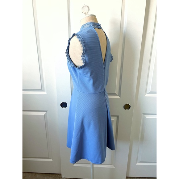 💎 FRANCESCA’S Periwinkle Dress - Picture 3 of 7